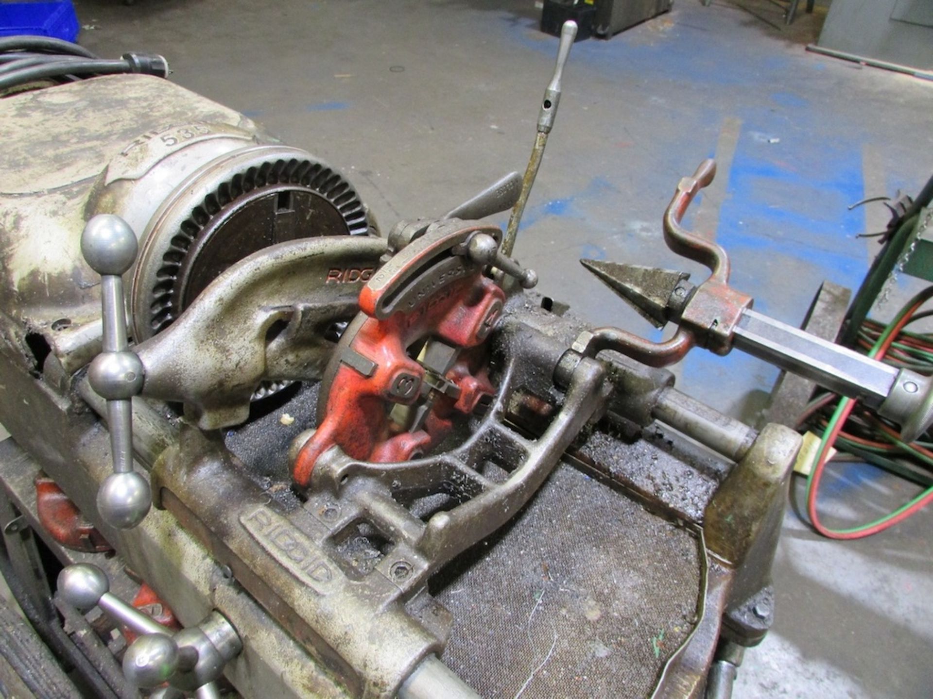 (1) Ridgid Model 535 Pipe Threading Machine - Image 6 of 15