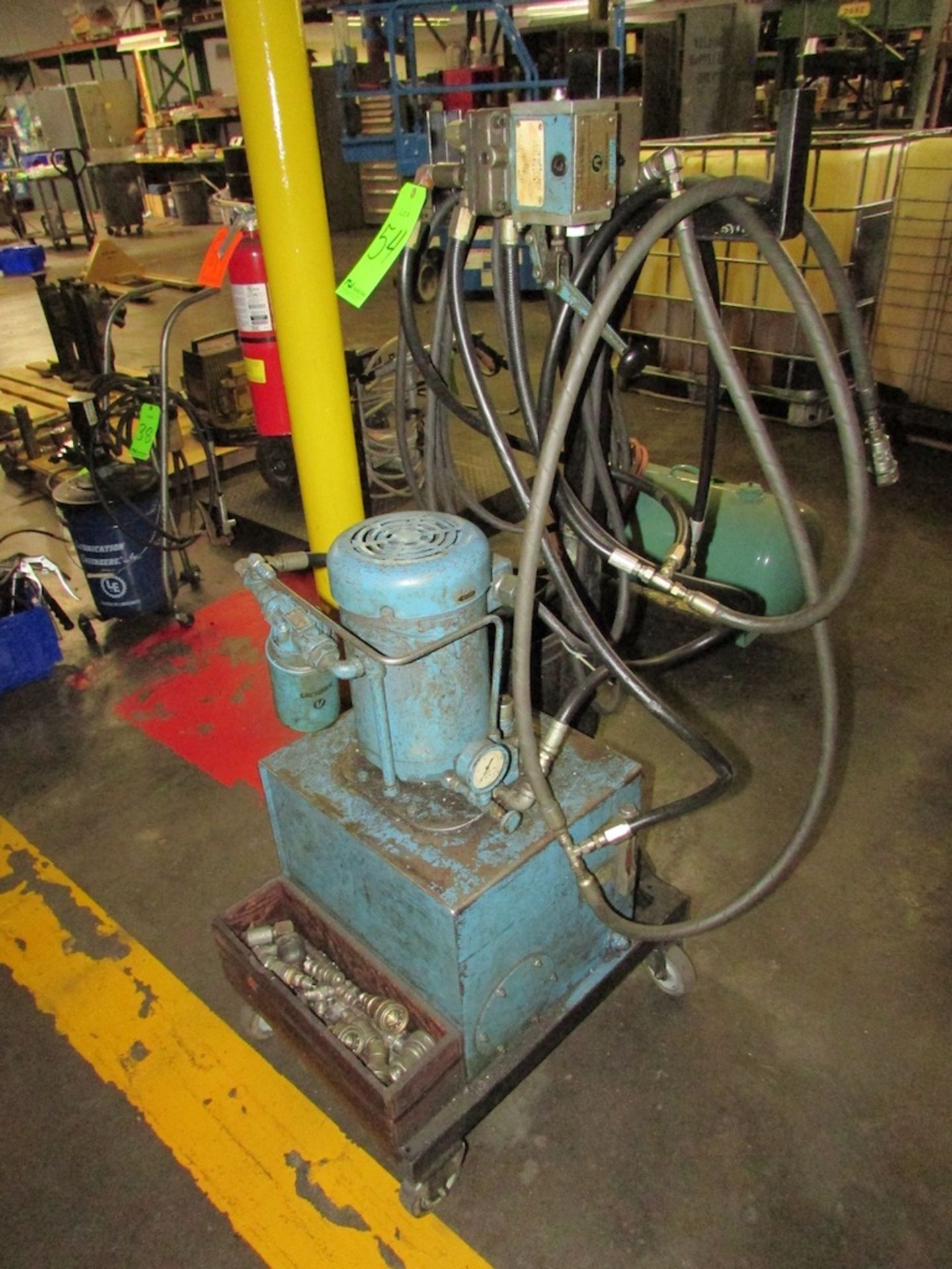 (1) Vickers 5HP Portable Hydraulic Power Unit - Image 2 of 5