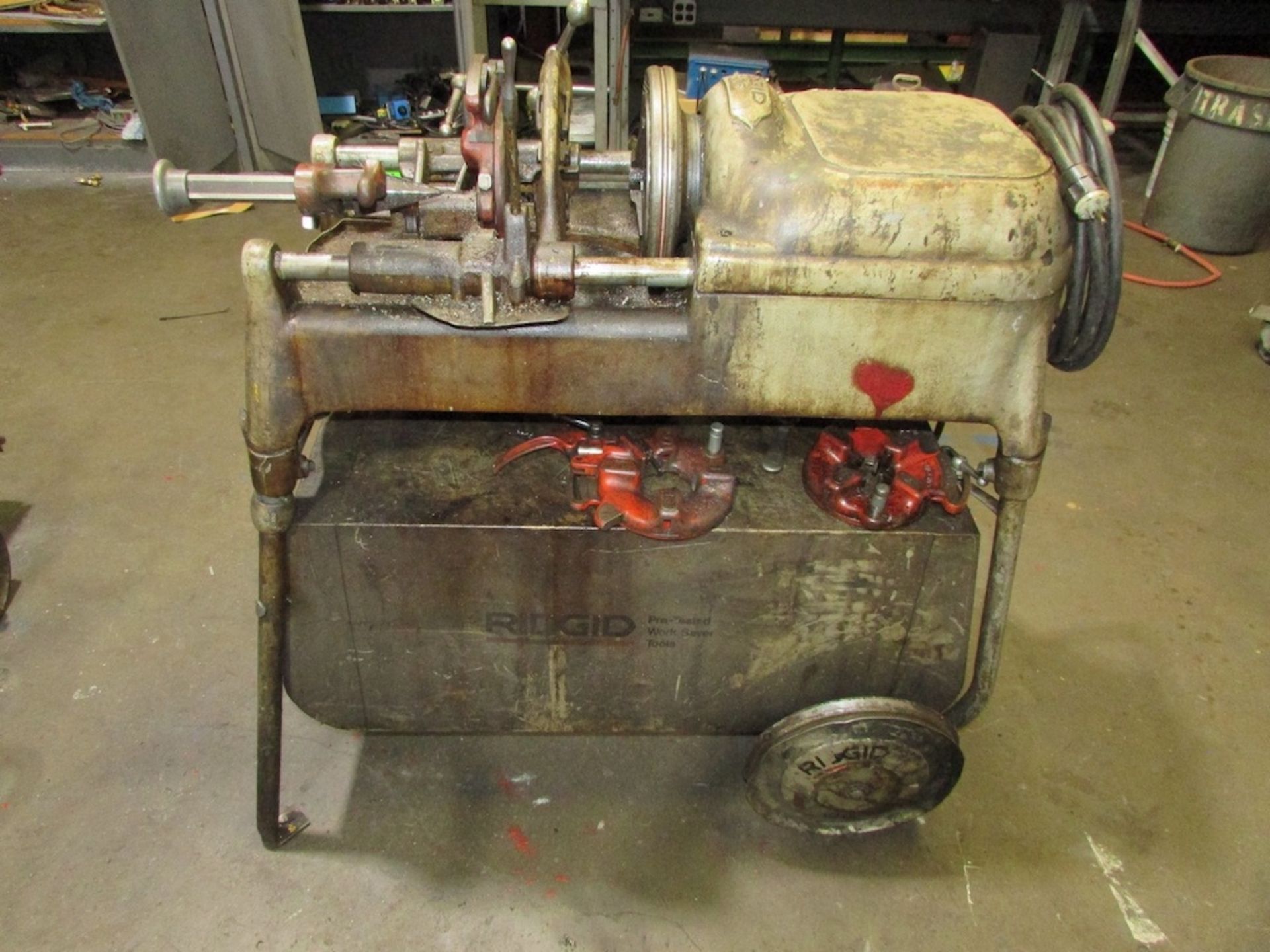 (1) Ridgid Model 535 Pipe Threading Machine - Image 3 of 15