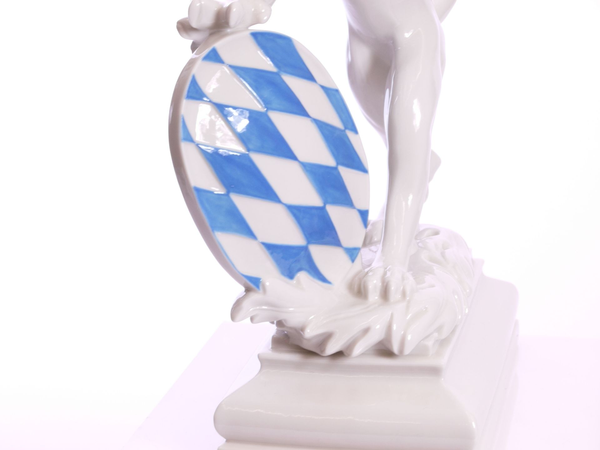 Nymphenburg Bayerischer Löwe – Ernst Andreas Rauch - Image 3 of 8