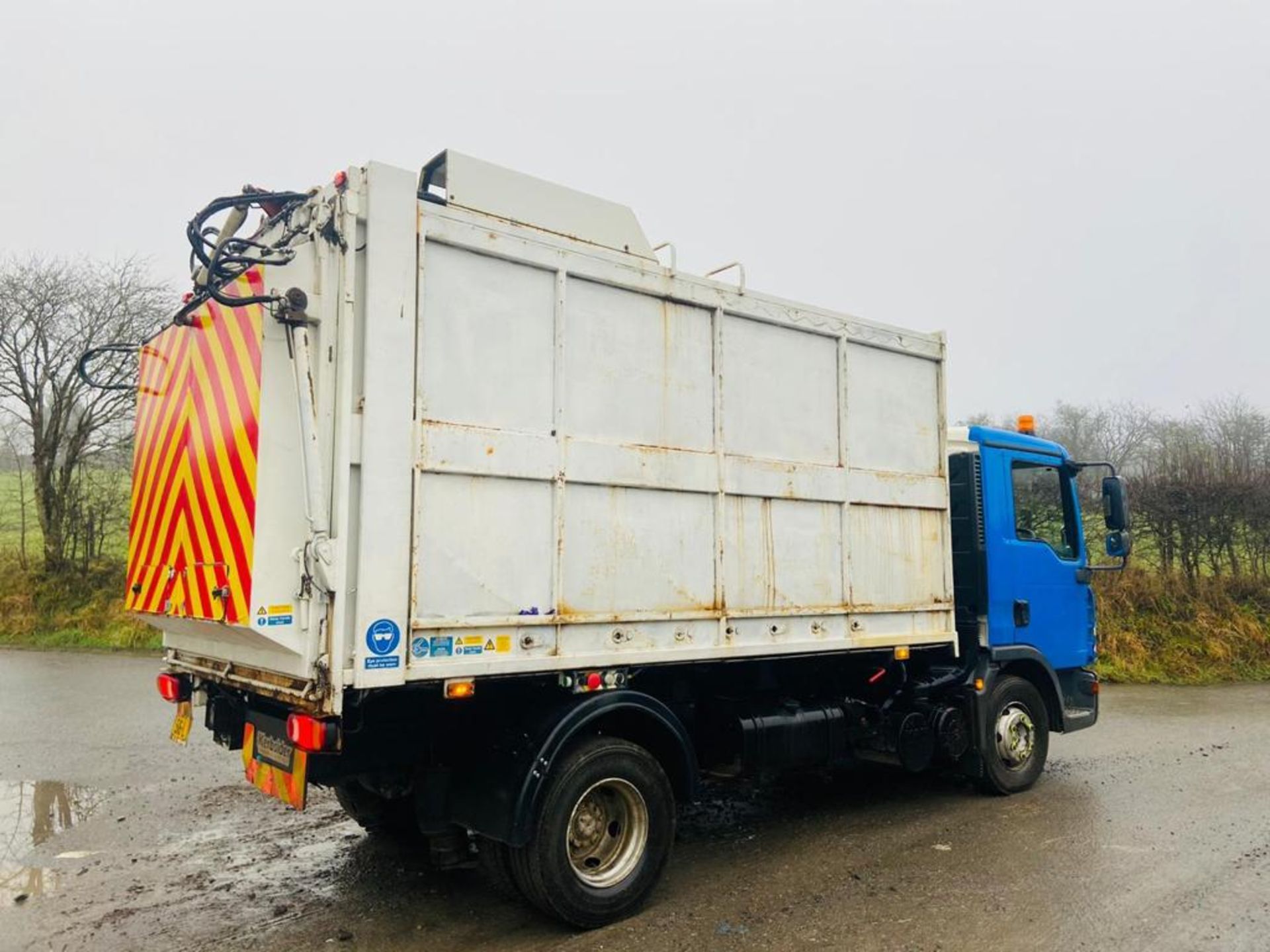 2008 MAN RECYCLING LORRY TIPPER BODY AUTO, 106,000 KMS, ONE OWNER ON ISLE OF MAN PLATES *PLUS VAT* - Image 4 of 13