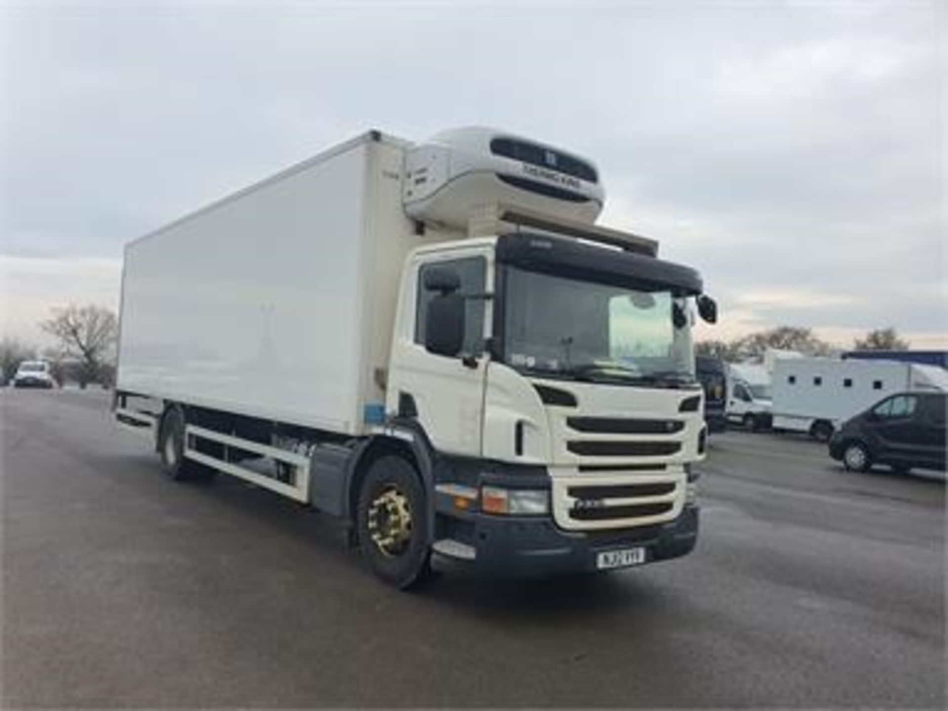 2012/12 REG SCANIA P-SRS D-CLASS P235 DB 4X2 9.4 DIESEL WHITE FRIDGE BOX VAN AUTO - EX GREGGS LORRY