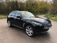2010/10 REG INFINITI FX30 S AUTO 3.0L DIESEL 7 SPEED AUTOMATIC, SHOWING 2 FORMER KEEPERS *NO VAT*