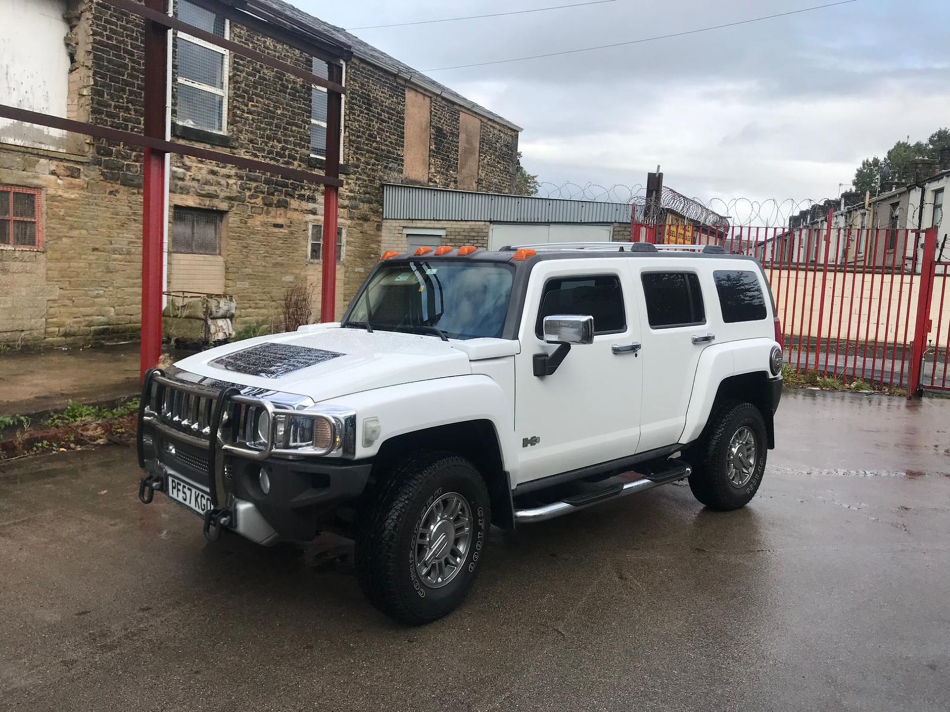 2008/57 REG HUMMER H3 3.7 PETROL WHITE 4X4, SHOWING 1 FORMER KEEPER *NO VAT* - Image 8 of 8