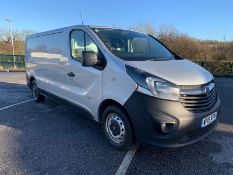 2015/15 REG VAUXHALL VIVARO 2900 CDTI ECOFLEX 1.6 DIESEL LWB PANEL VAN, SHOWING 0 FORMER KEEPERS