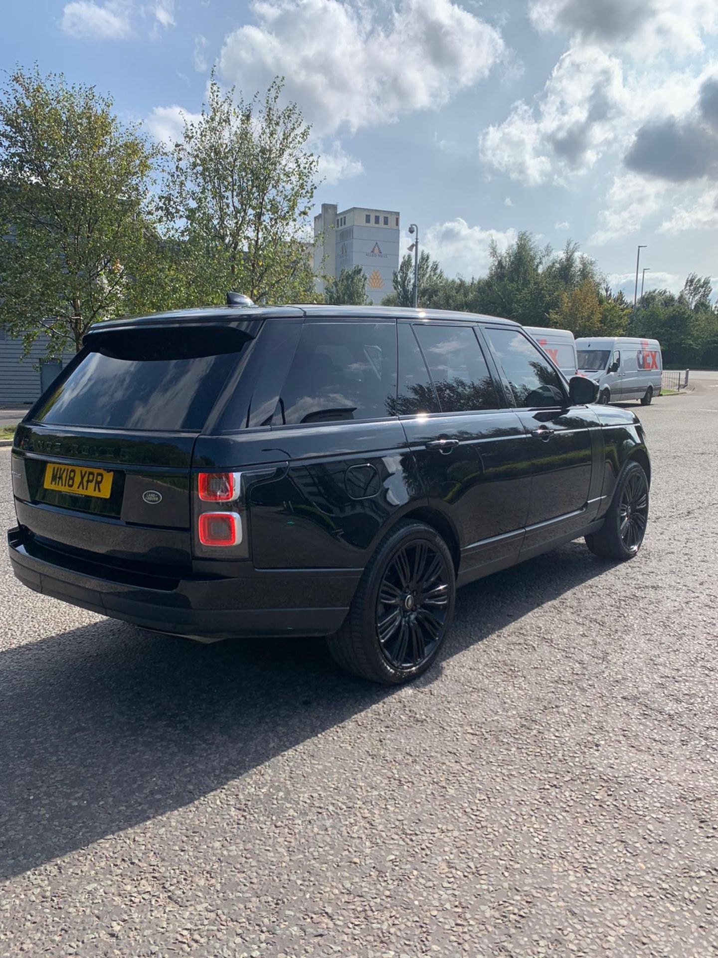 2018/18 REG LAND ROVER RANGE ROVER VOGUE TDV6 3.0 DIESEL AUTO BLACK, SHOWING 1 FORMER KEEPER *NO VAT - Image 6 of 14