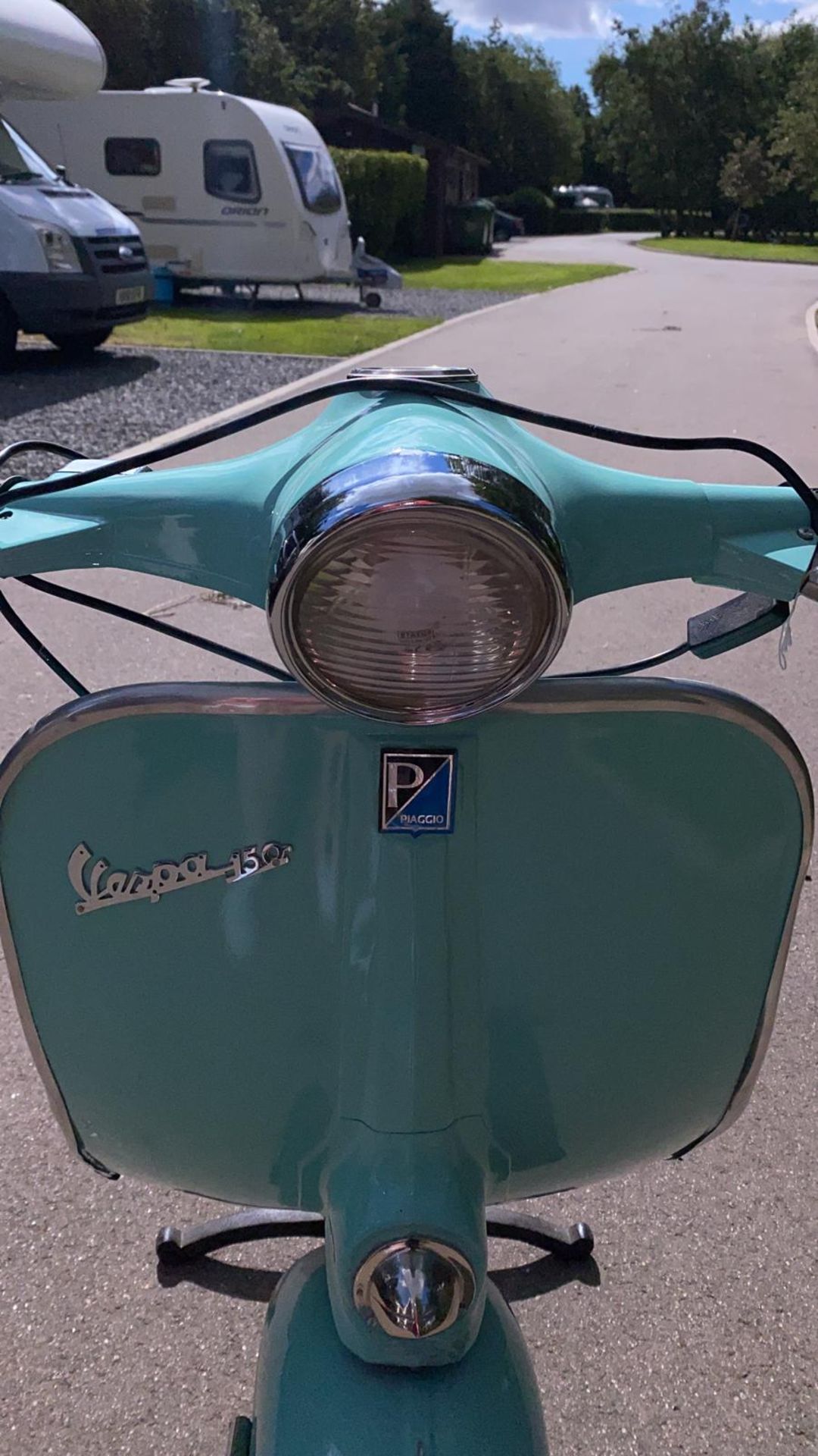 PIAGGIO VESPA 150 FRONT LIGHT ON A 3 PIN PLUG THROUGH THE HEADLIGHT *NO VAT* - Image 5 of 8