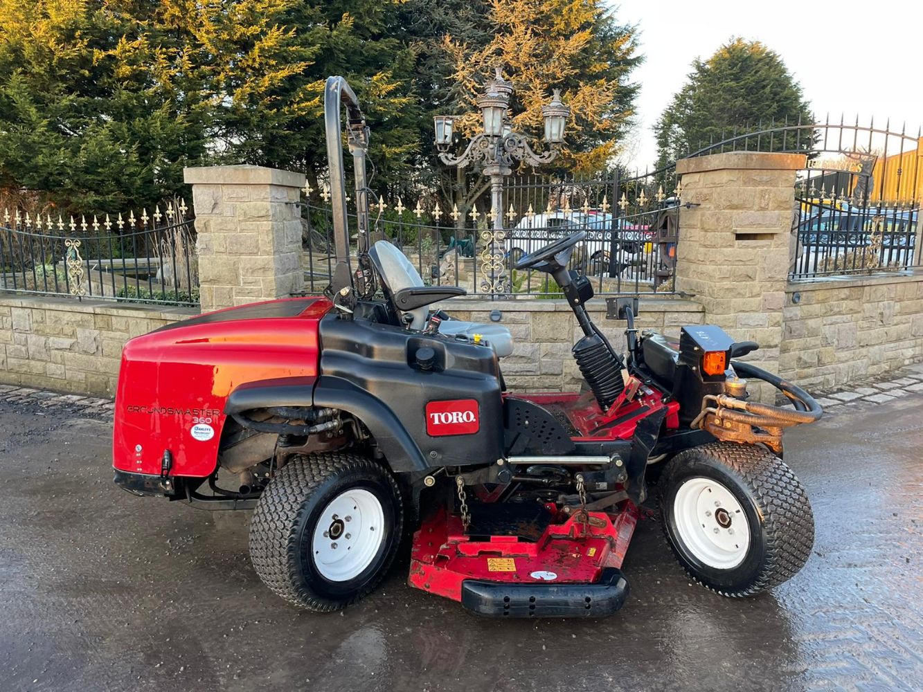 TORO GROUND MASTER 360 QUAD STEER MOWER, BELLE 450 FLOOR SAW, PREMIUM WOOD CHIPPER CARS VANS TRACTORS WATCHES TRAILERS ENDS Thursday From 7pm