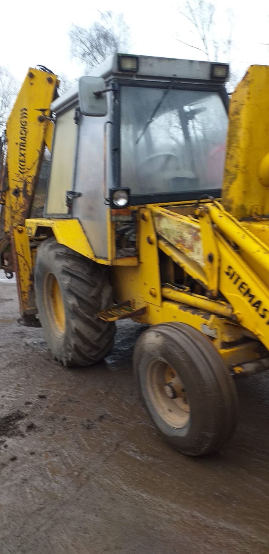 JCB 3CX SITE MASTER EXTRA DIG 1983 3 X BUCKETS AS SHOWN - 4 IN 1 FRONT LOADING BUCKET, GOOD CAB - Image 3 of 18