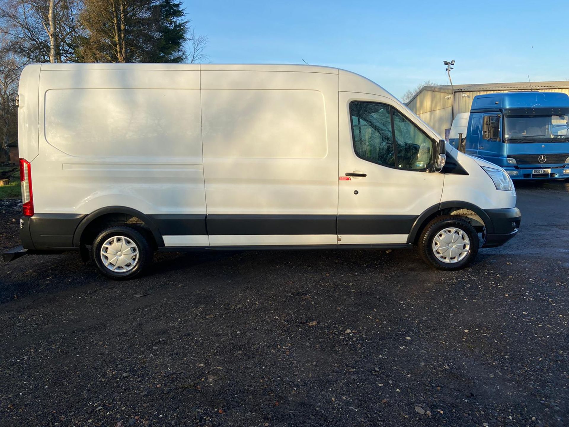 2016/65 REG FORD TRANSIT 310 2.2 DIESEL WHITE PANEL VAN, SHOWING 0 FORMER KEEPERS *PLUS VAT* - Image 7 of 14