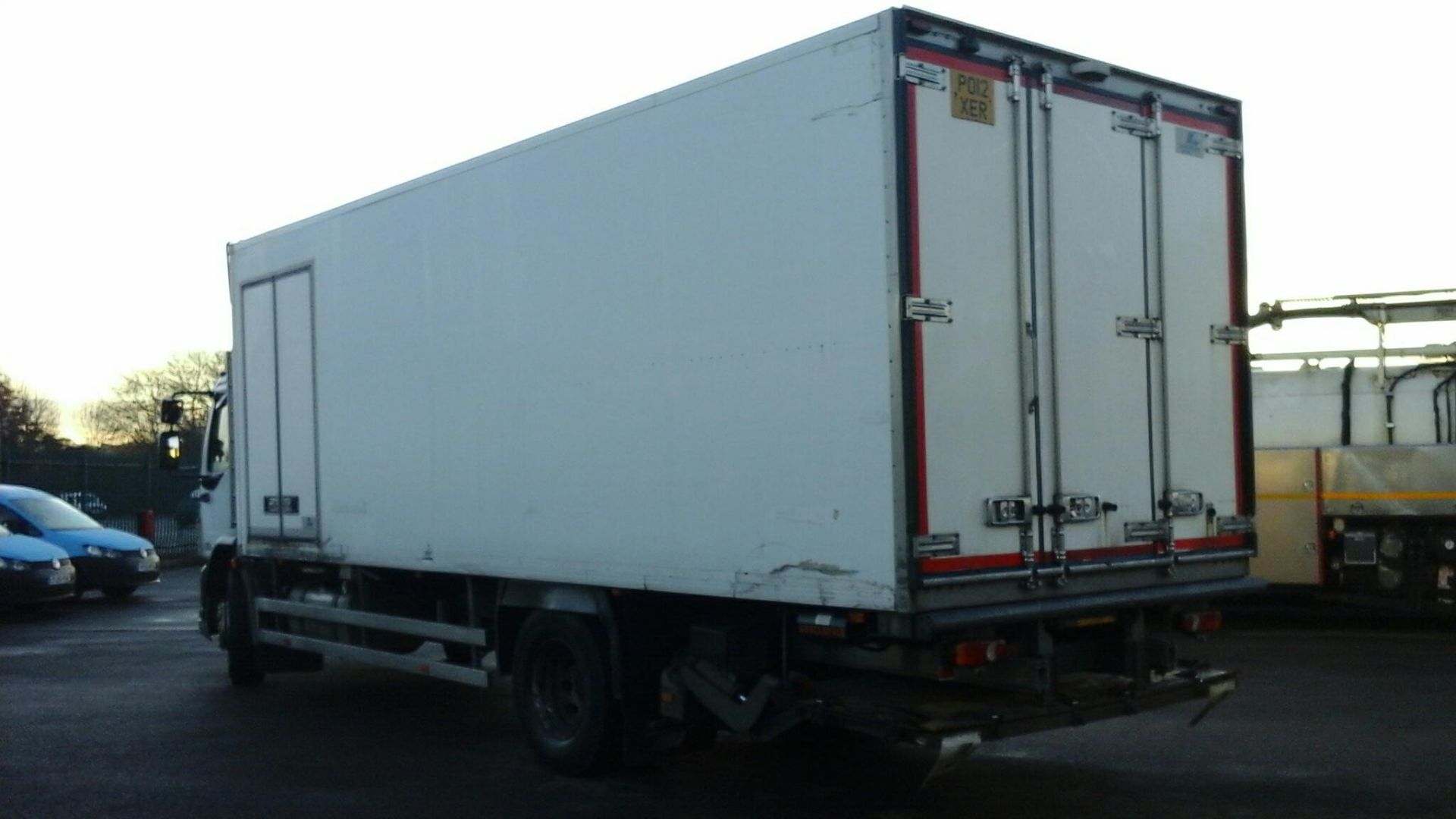 2012/12 REG DAF TRUCKS LF FA 55.220 6.7 DIESEL WHITE 4X2 DAY FRIDGE BOX LORRY *PLUS VAT* - Image 4 of 7