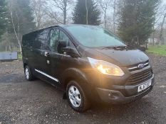 2017/67 REG FORD TRANSIT CUSTOM 290 LIMITED 2.0 DIESEL BLACK PANEL VAN, SHOWING 0 FORMER KEEPERS