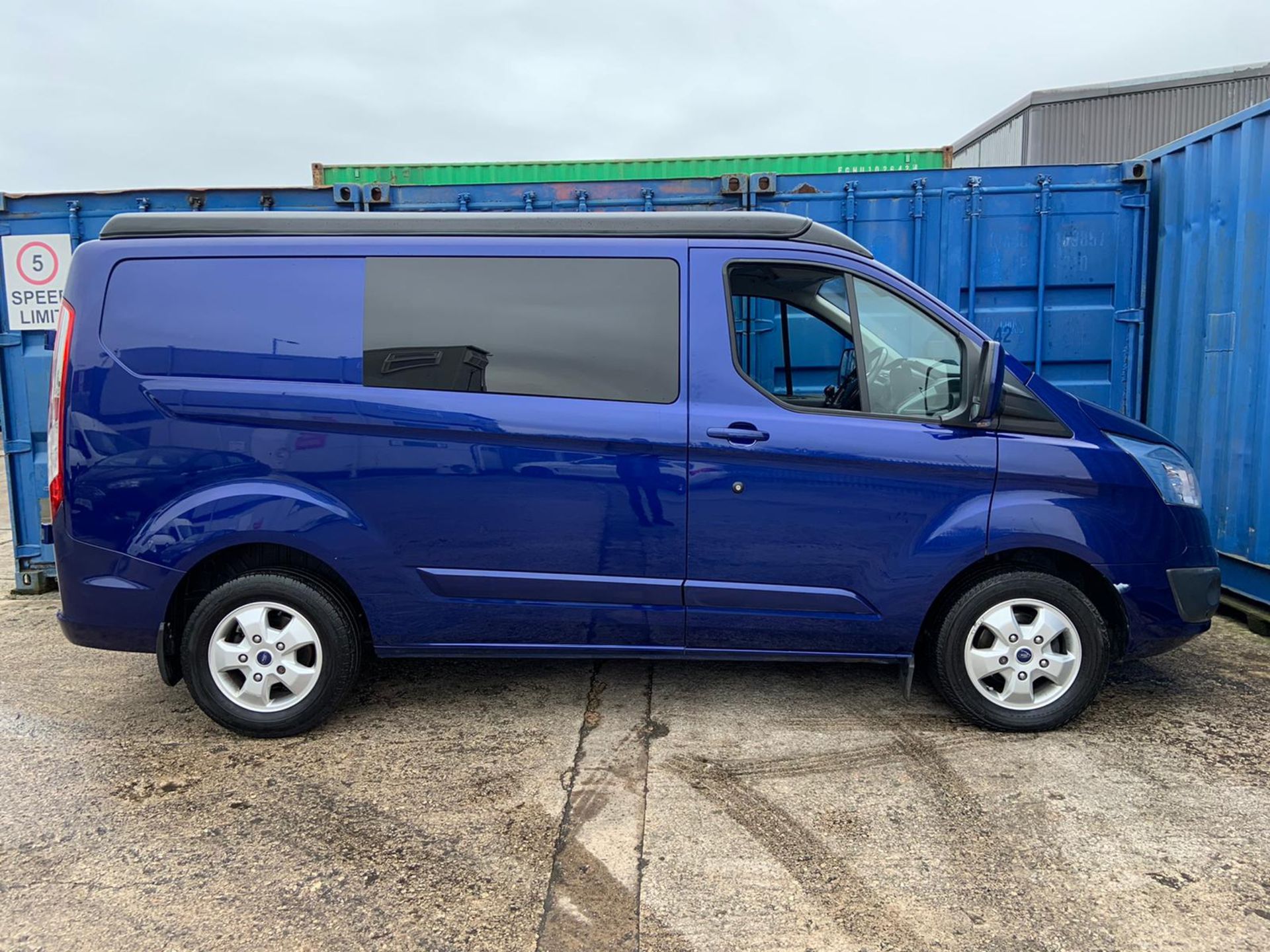 2015/65 REG FORD TRANSIT CUSTOM 290 LTD ECO-TECH 2.2 DIESEL PANEL VAN, SHOWING 1 FORMER KEEPER - Image 8 of 16