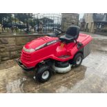 HONDA 2417 V TWIN RIDE ON MOWER, RUNS, DRIVES AND CUTS, ELECTRIC COLLECTOR, CLEAN MACHINE *NO VAT*