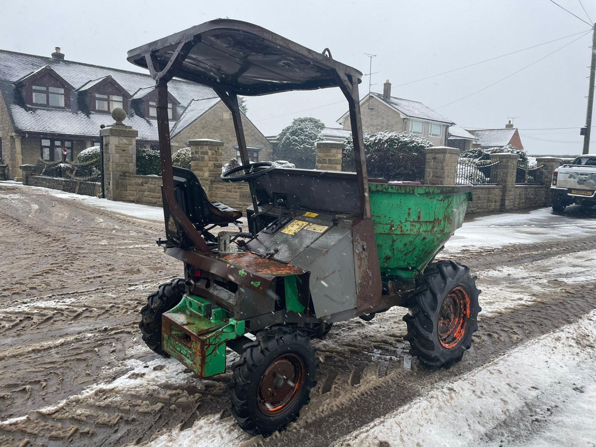 Ausa 150DG DumperBeen Stood For A Few Years Did Run Drive And Work Before 1.5 Ton Swivel Skip - Image 6 of 6