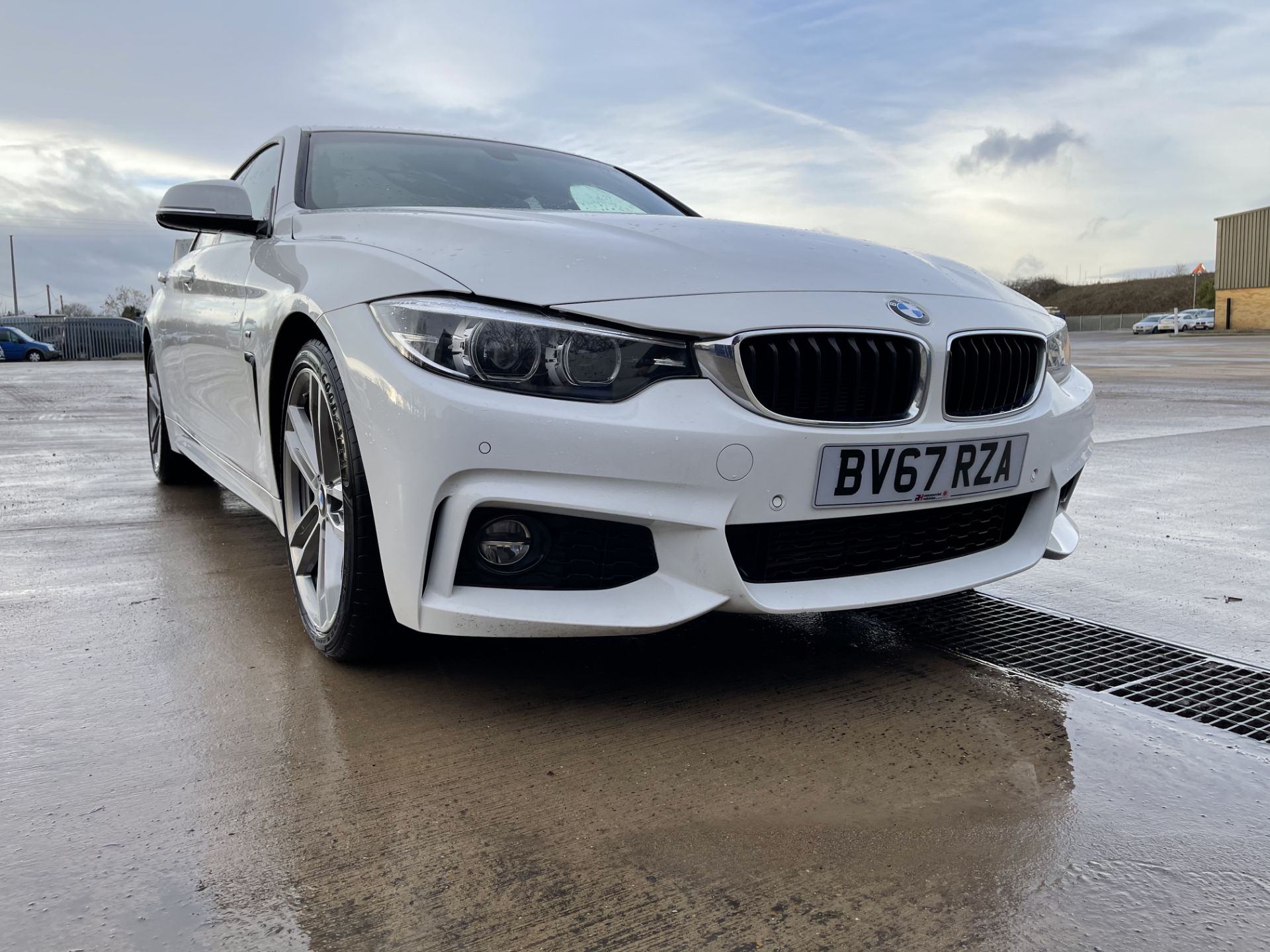 2017/67 BMW 420D GRAN COUPE M SPORT 2.0 DIESEL AUTOMATIC WHITE COUPE - MINT -IN PERFECT CONDITION! - Image 4 of 25