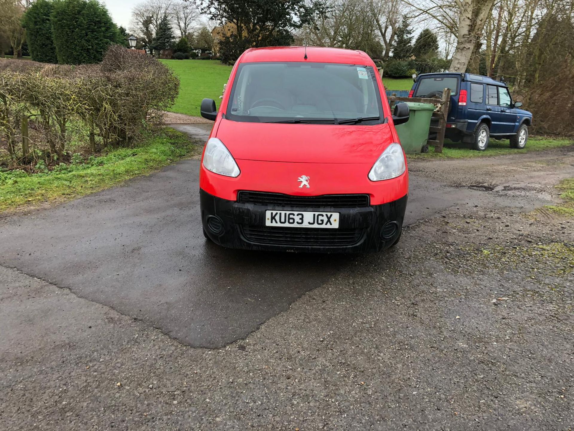 2014/63 REG PEUGEOT PARTNER 750 S L2 HDI 1.6 DIESEL PANEL VAN, SHOWING 0 FORMER KEEPERS *PLUS VAT* - Image 2 of 11