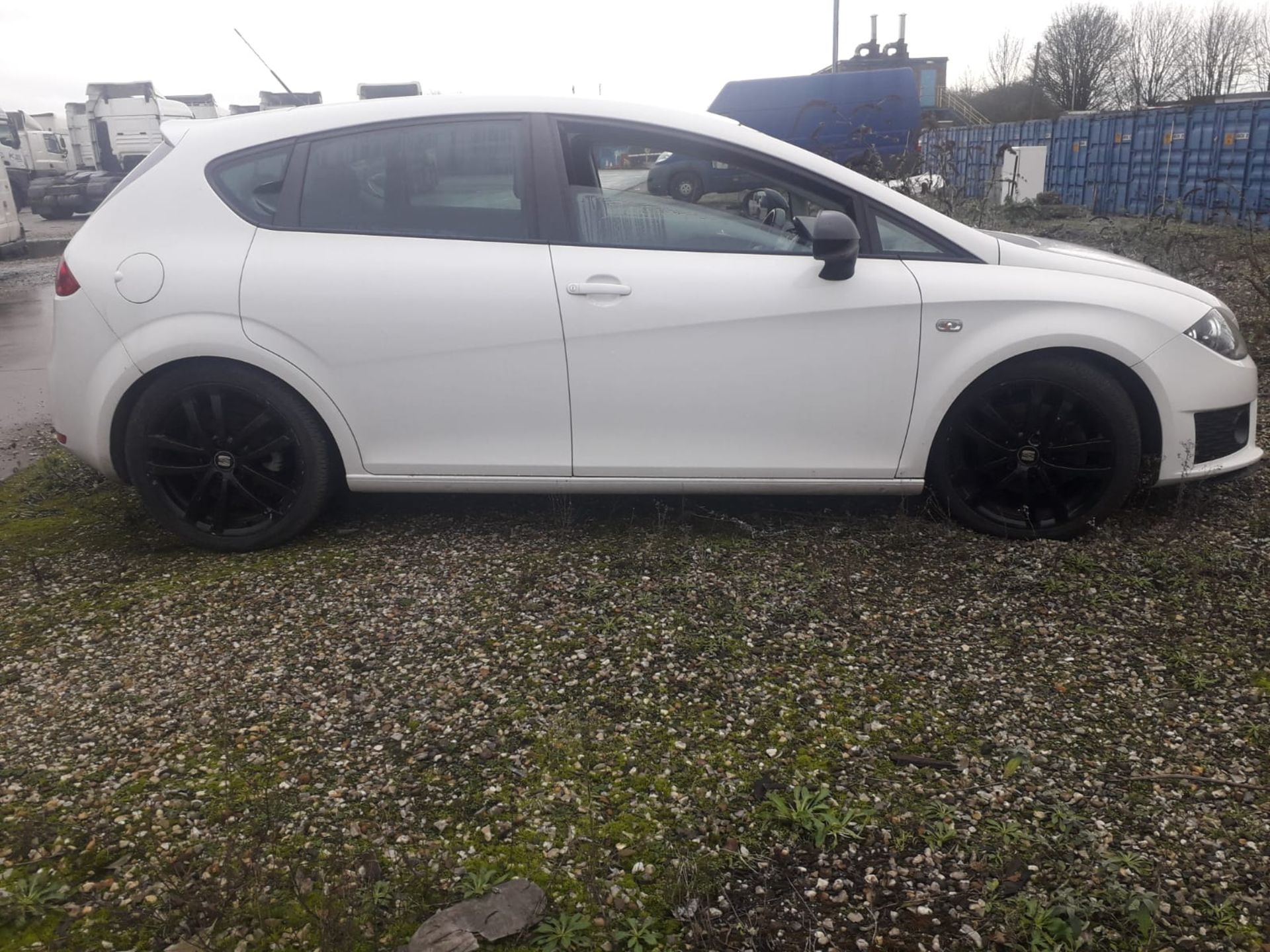 2010/10 REG SEAT LEON FR CR TDI 2.0 DIESEL WHITE 5DR HATCHBACK, SHOWING 2 FORMER KEEPERS *NO VAT* - Image 9 of 12