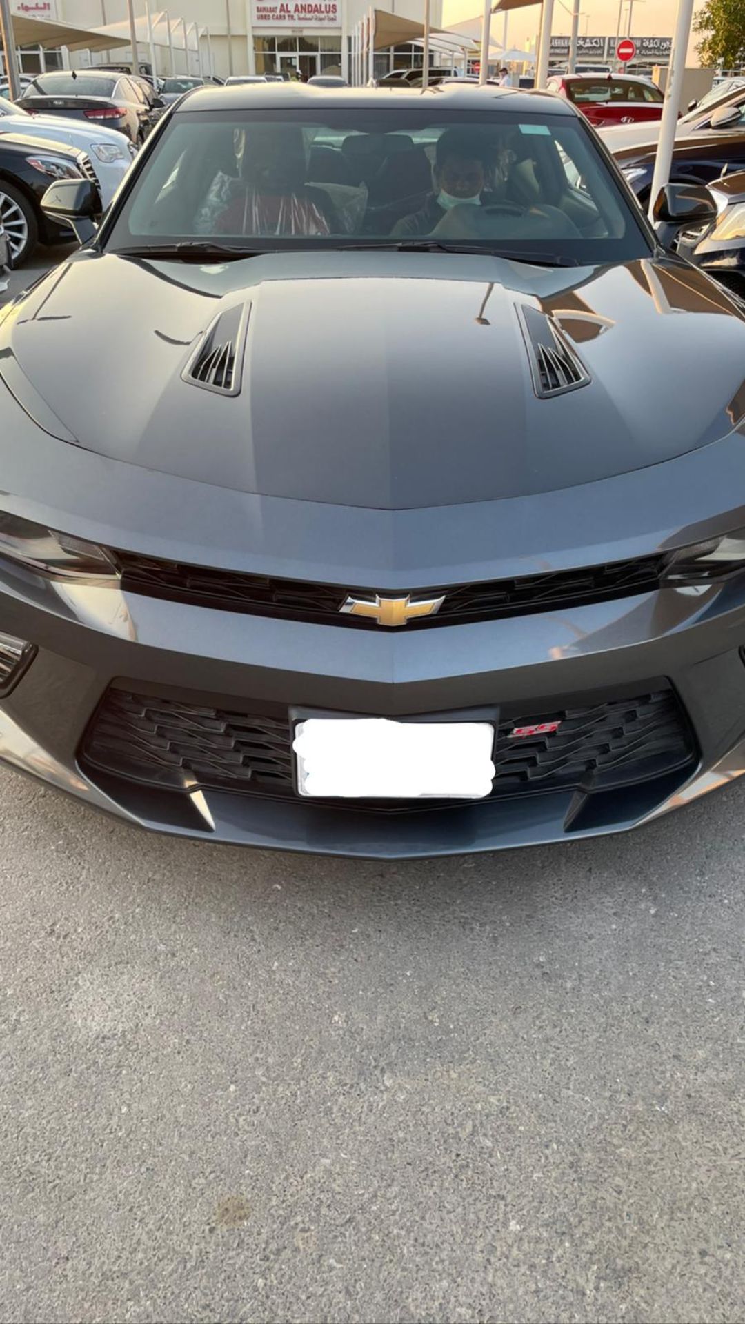 2017 Chevrolet comaro 6.2 V8 25,000km grey with red and black interior plus vat with Nova PLUS VAT - Image 2 of 10