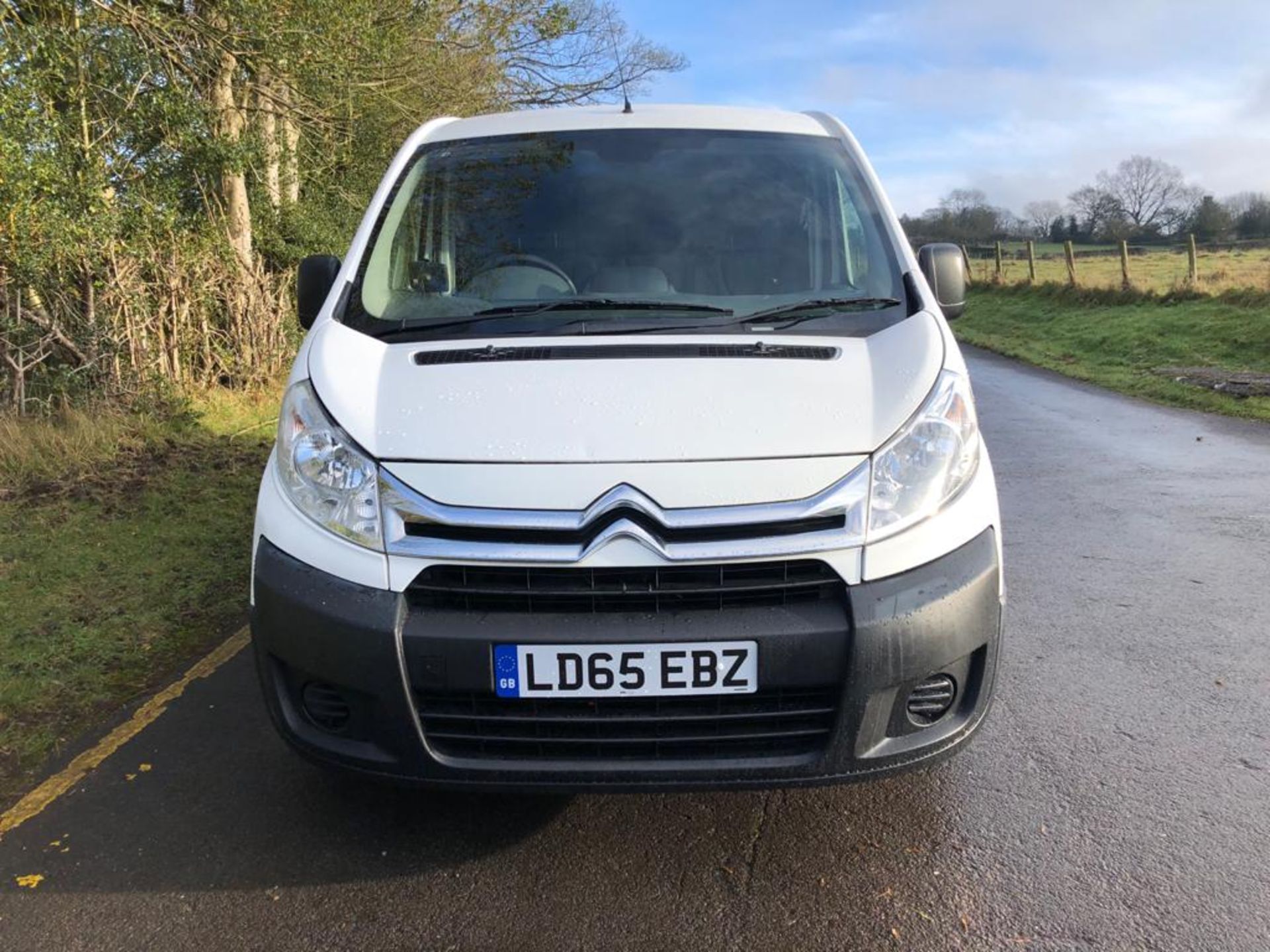 2015/65 REG CITROEN DISPATCH 1000 L1H1 ENTERPRISE HDI 1.6 DIESEL PANEL VAN, SHOWING 1 FORMER KEEPER - Image 2 of 17