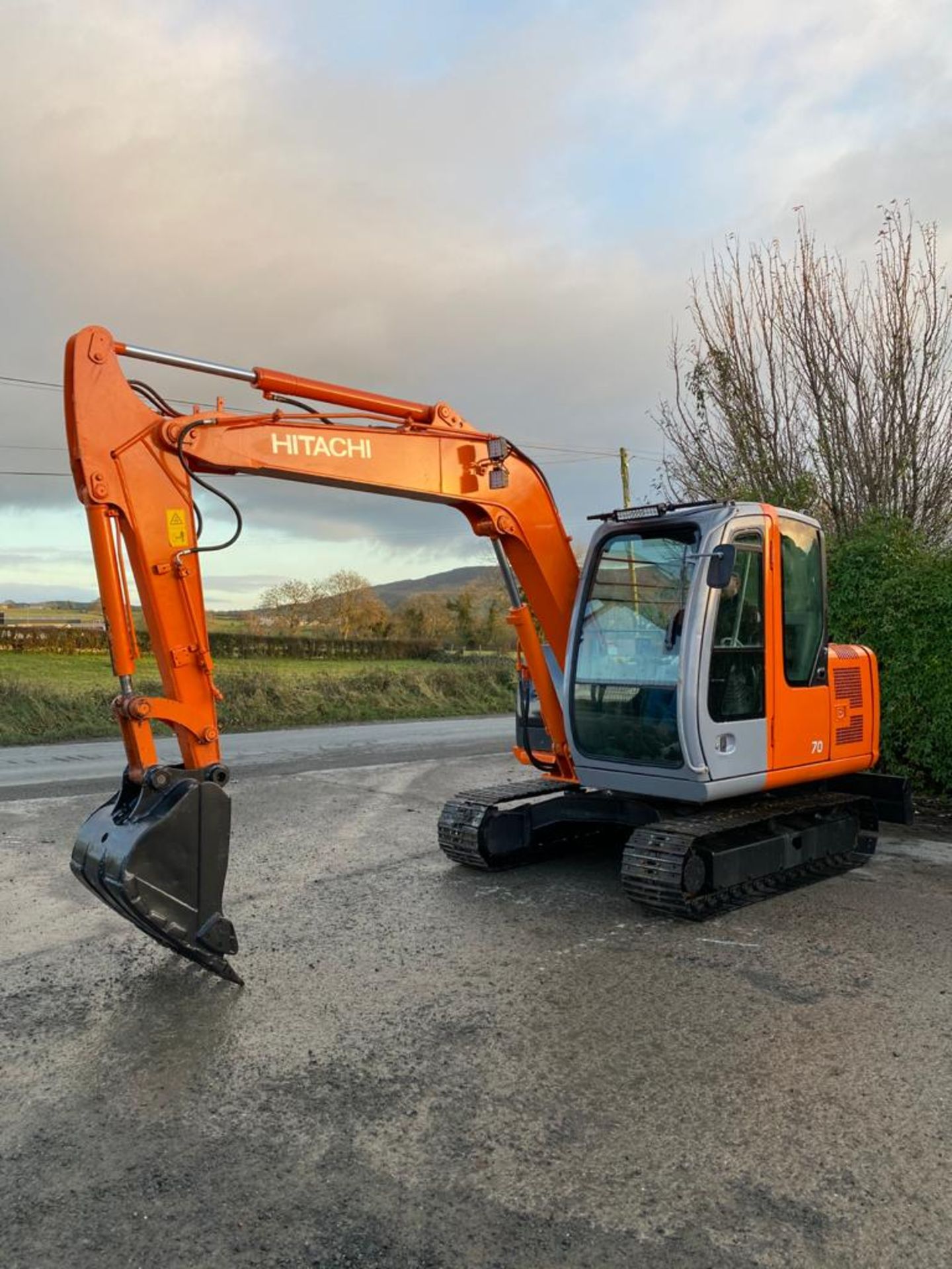 2008 HITACHI ZAXIS 70 TRACKED CRAWLER EXCAVATOR / DIGGER, 3900 HOURS, 4 CYLINDER ISUZU ENGINE - Image 3 of 6