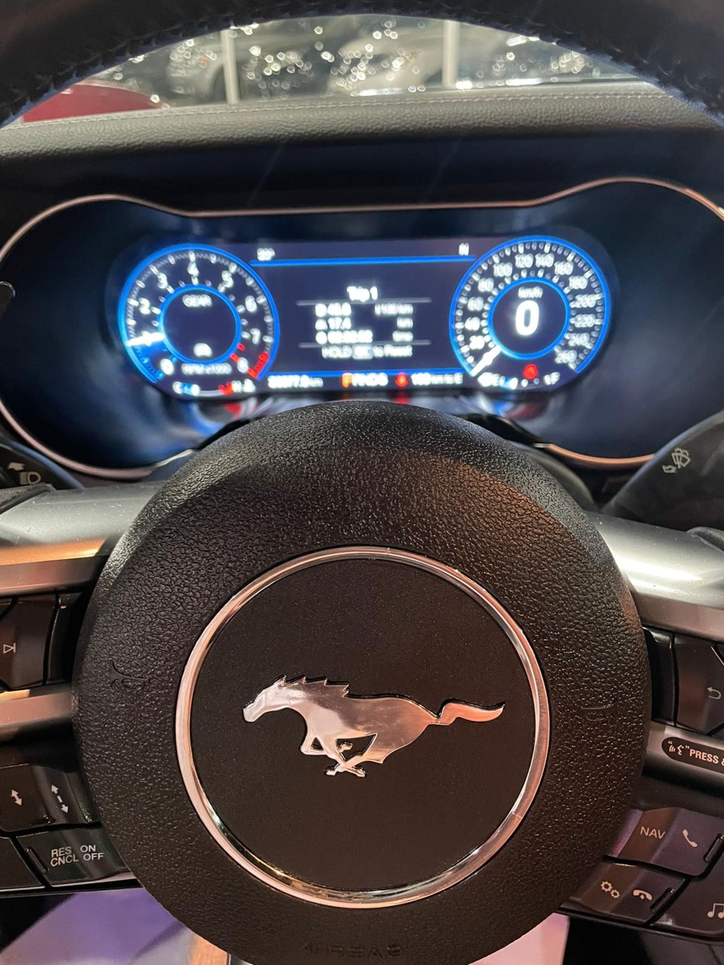 2019 mustang gt 5.0 V8 Shelby body kit 15,000 km. Uk mid February. With nova *PLUS VAT* - Image 7 of 10