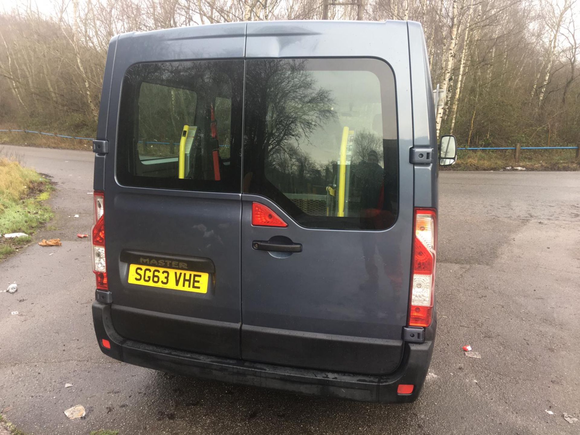 2013/63 REG RENAULT MASTER 2.3 DIESEL DISABLED ACCESS VEHICLE / MINIBUS, SHOWING 2 FORMER KEEPERS - Image 7 of 33