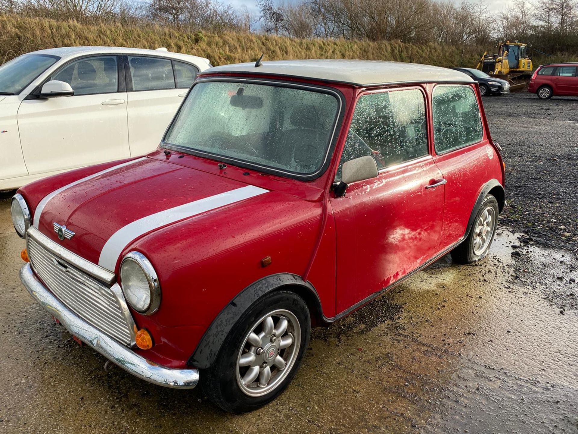 1999 AUSTIN MINI COOPER 1.3 PETROL RED 2 DOOR, SHOWING 2 FORMER KEEPERS *NO VAT*