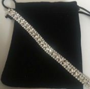 WOMENS SWAROVSKI ELEMENT CRYSTAL TENNIS BRACELET WHITE SILVER PLATED NEW *NO VAT*