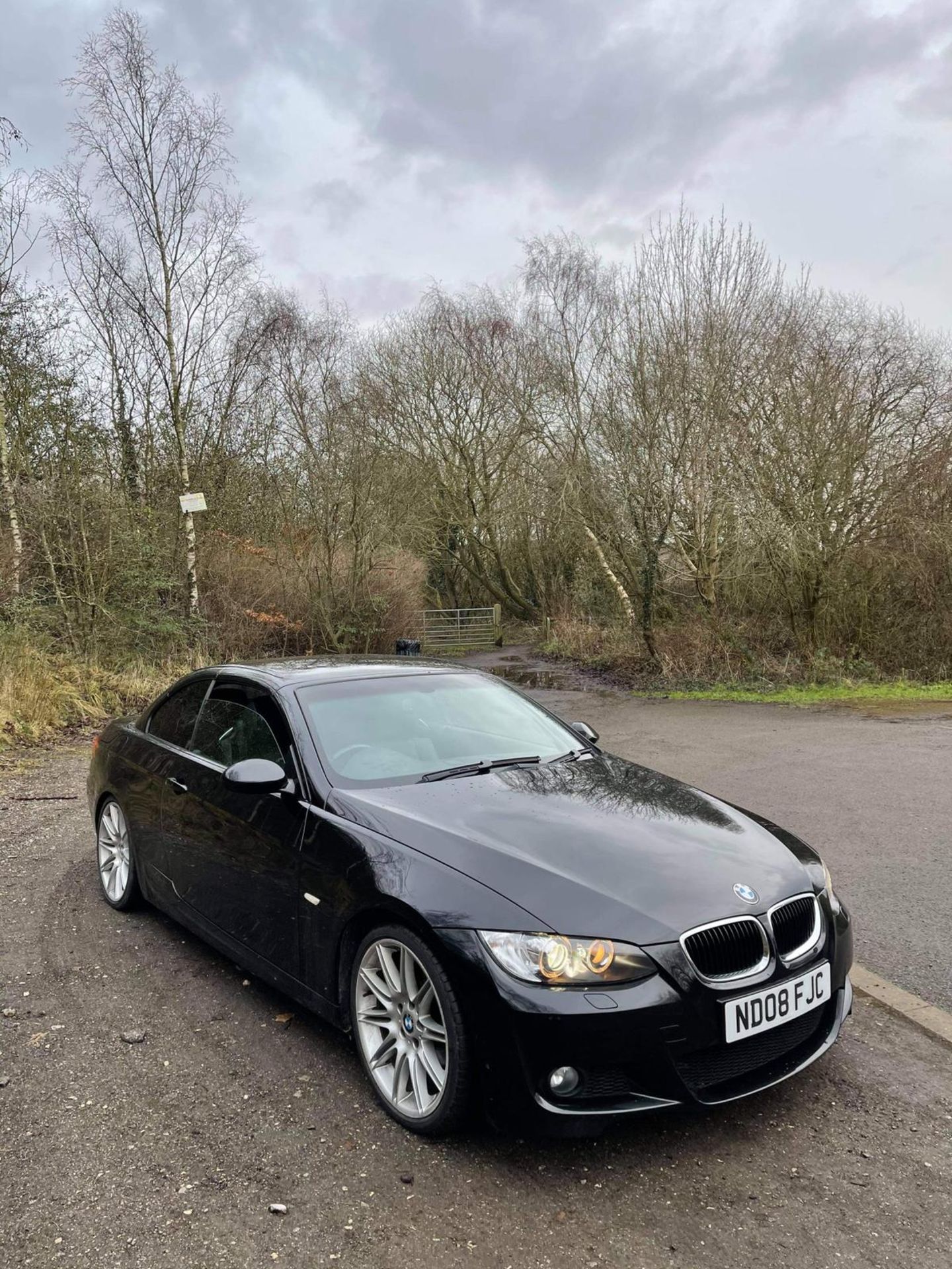 2008/08 REG BMW 320I M SPORT 2.0 PETROL BLACK CONVERTIBLE, SHOWING 3 FORMER KEEPERS *NO VAT*