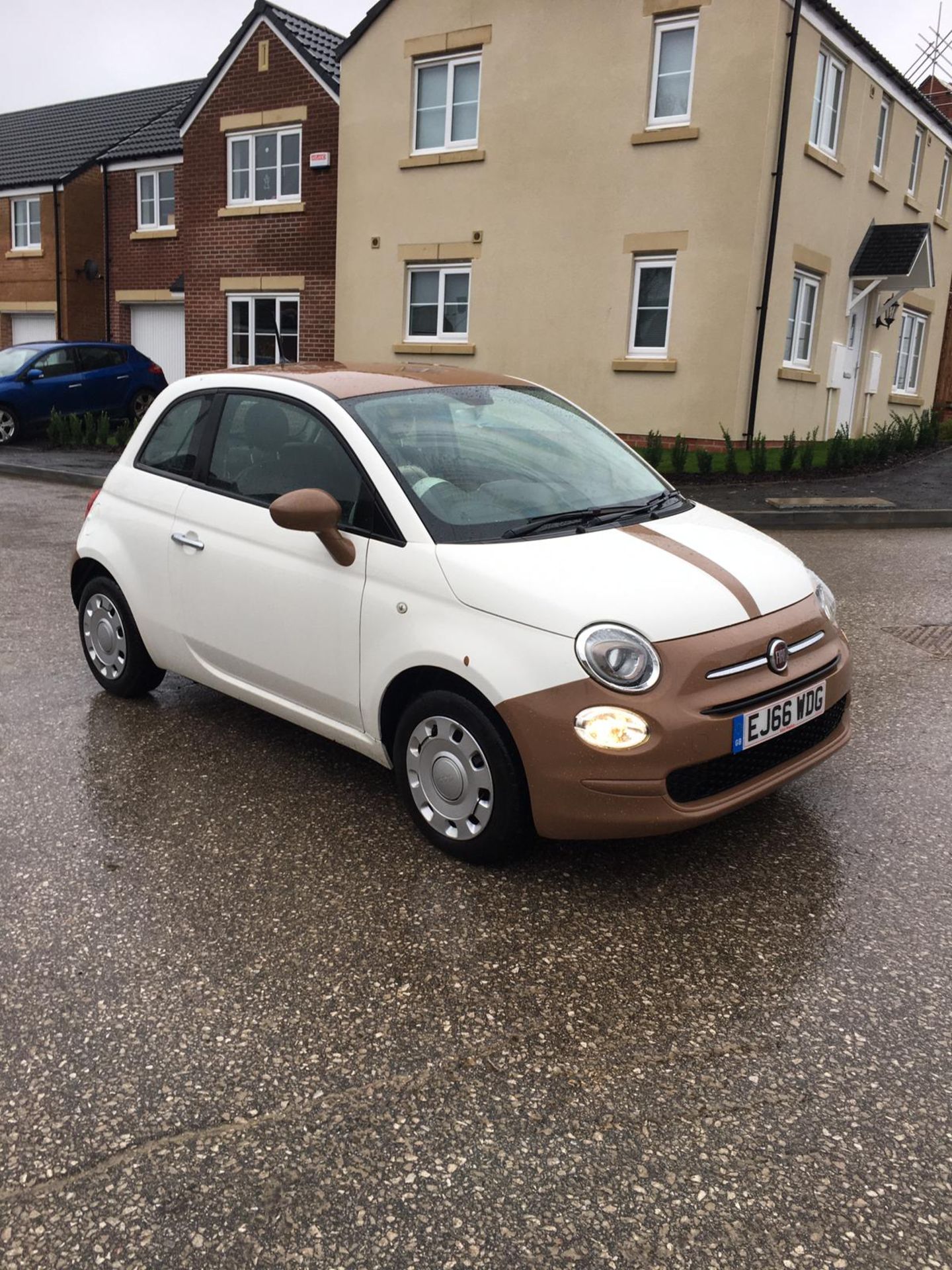 2016/66 REG FIAT 500 POP 1.25 PETROL WHITE/BROWN 3 DOOR HATCHBACK, SHOWING 1 FORMER KEEPER *NO VAT*