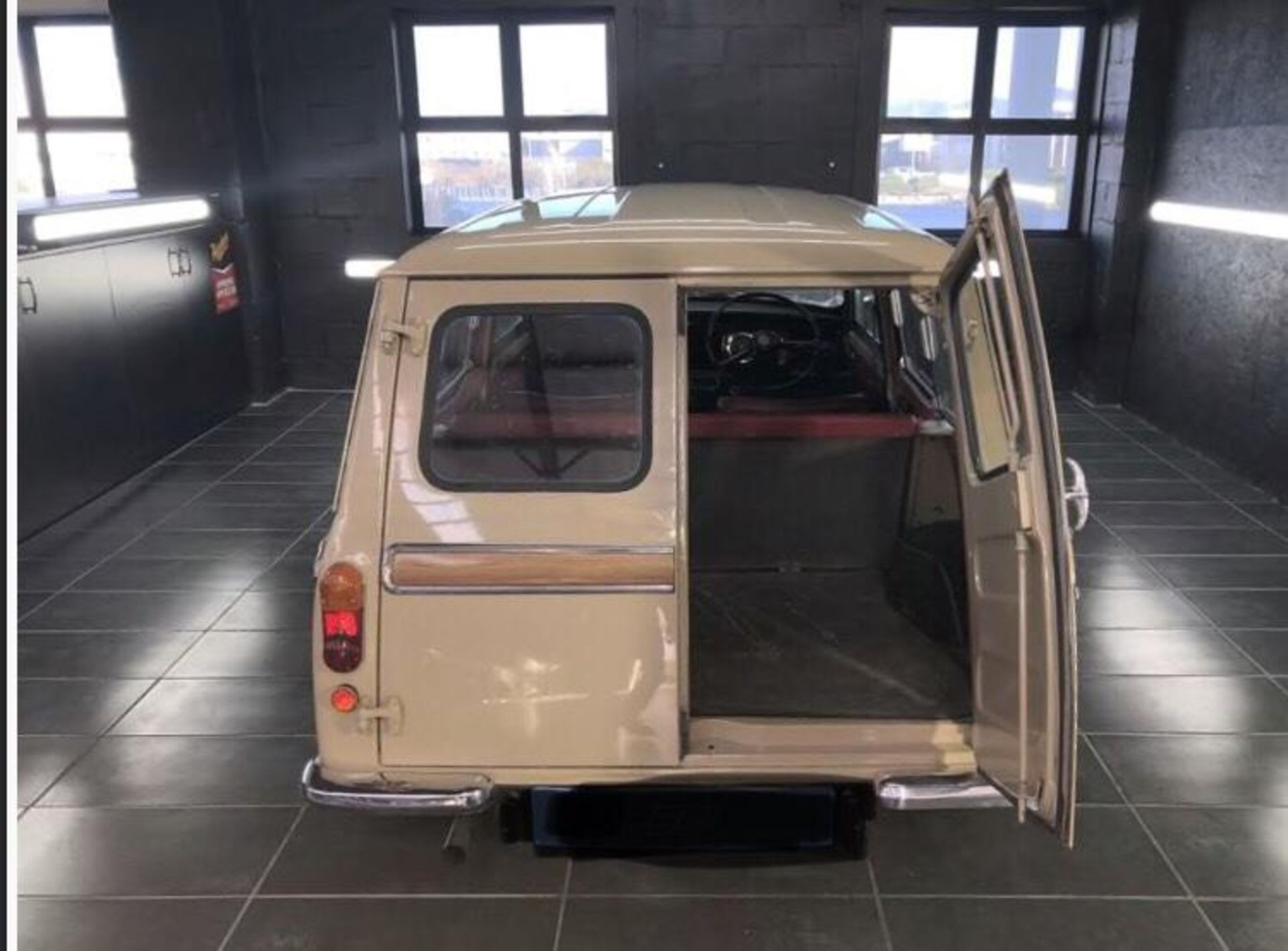 1973 MINI CLUBMAN ESTATE, 39,000 MILES, AFRICA IMPORT, PRISTINE CONDITION, FULLY ORIGINAL CAR NO VAT - Image 13 of 17