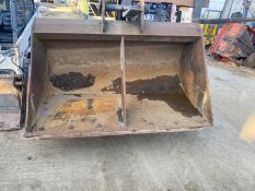 6 FOOT WIDE DITCHING BUCKET FOR 20 TON DIGGER / EXCAVATOR, 65MM PINS *NO VAT*