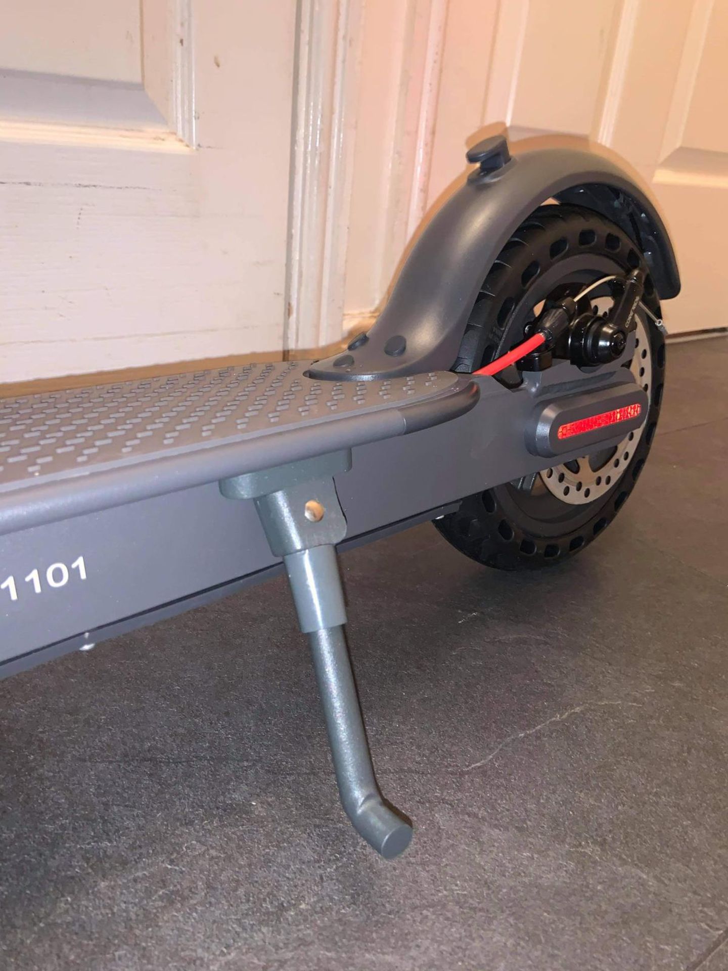 Brand new foldable electric scooter *NO VAT* - Image 12 of 16