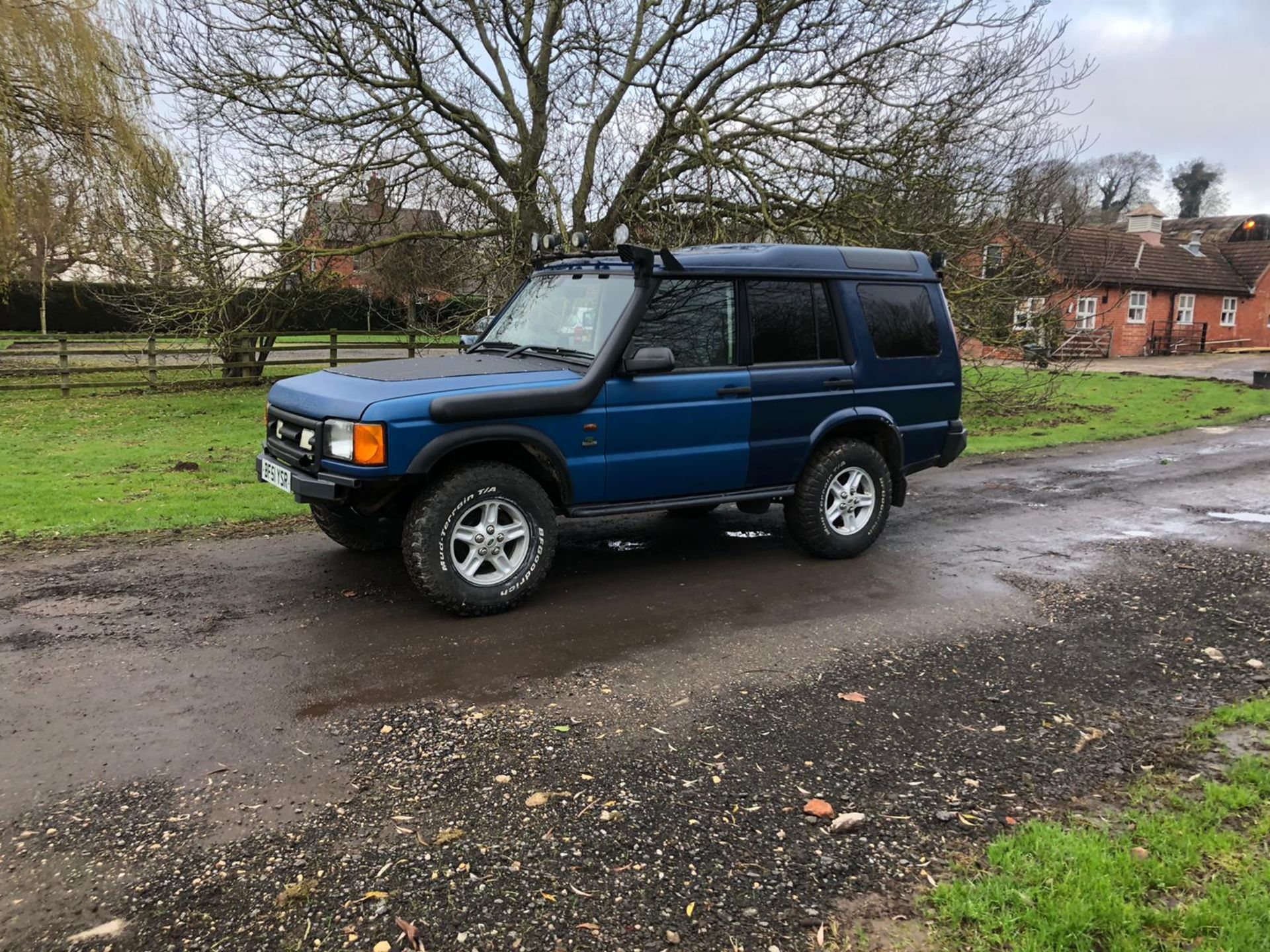 2001/51 REG LAND ROVER DISCOVERY TD5 2.5 DIESEL BLUE LIGHT 4X4 UTILITY *NO VAT* - Image 3 of 11