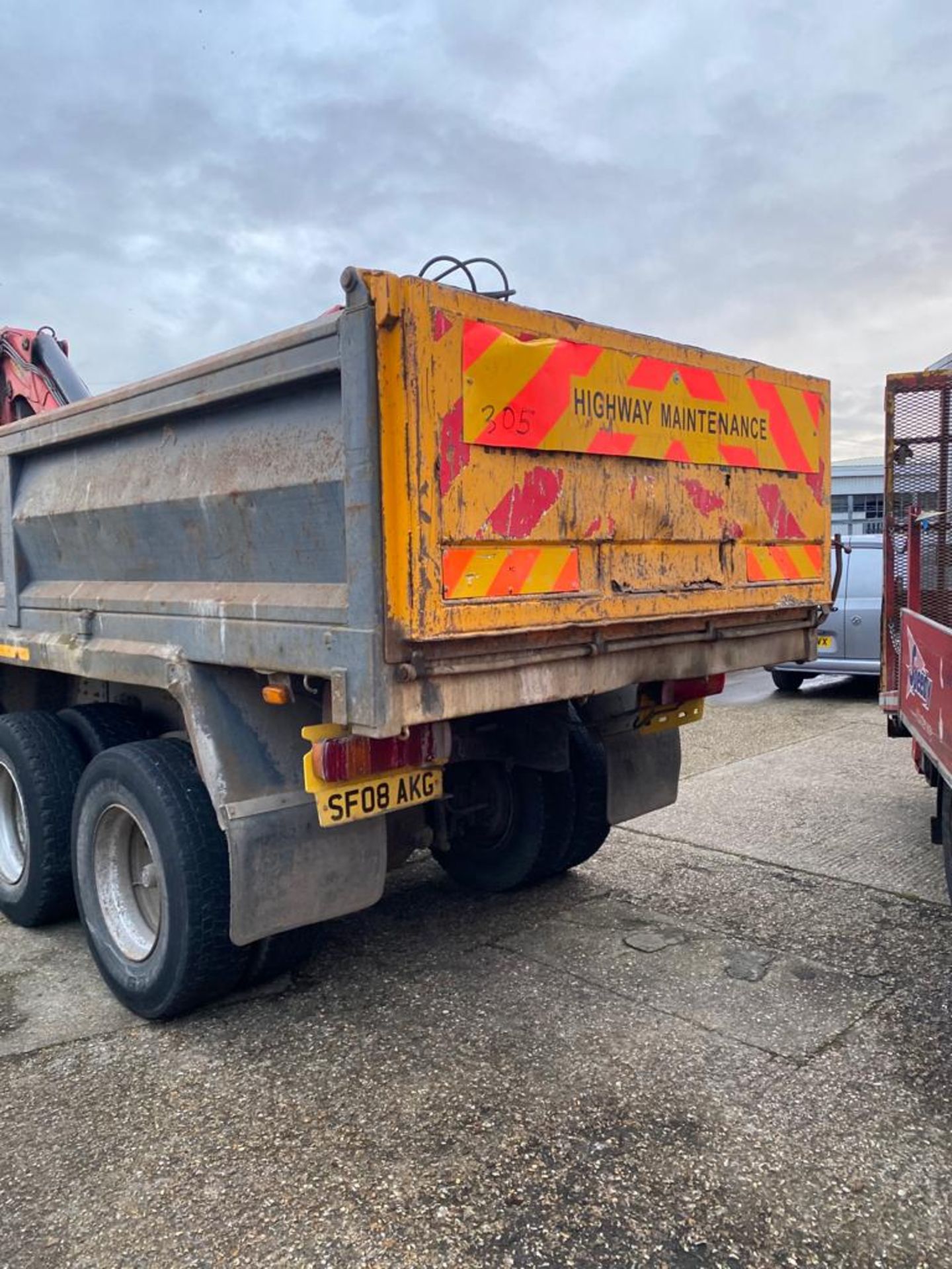 2008/08 REG SCANIA P-SRS C-CLASS P 340 CB 6X4 DAY YELLOW DIESEL GRAB TIPPER - *PLUS VAT - Image 4 of 4