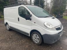 2011/61 REG VAUXHALL VIVARO 2700 CDTI 89 SWB 2.0 DIESEL PANEL VAN, SHOWING 1 FORMER KEEPER *PLUS VAT