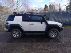 White RHD Toyota FJ Cruiser