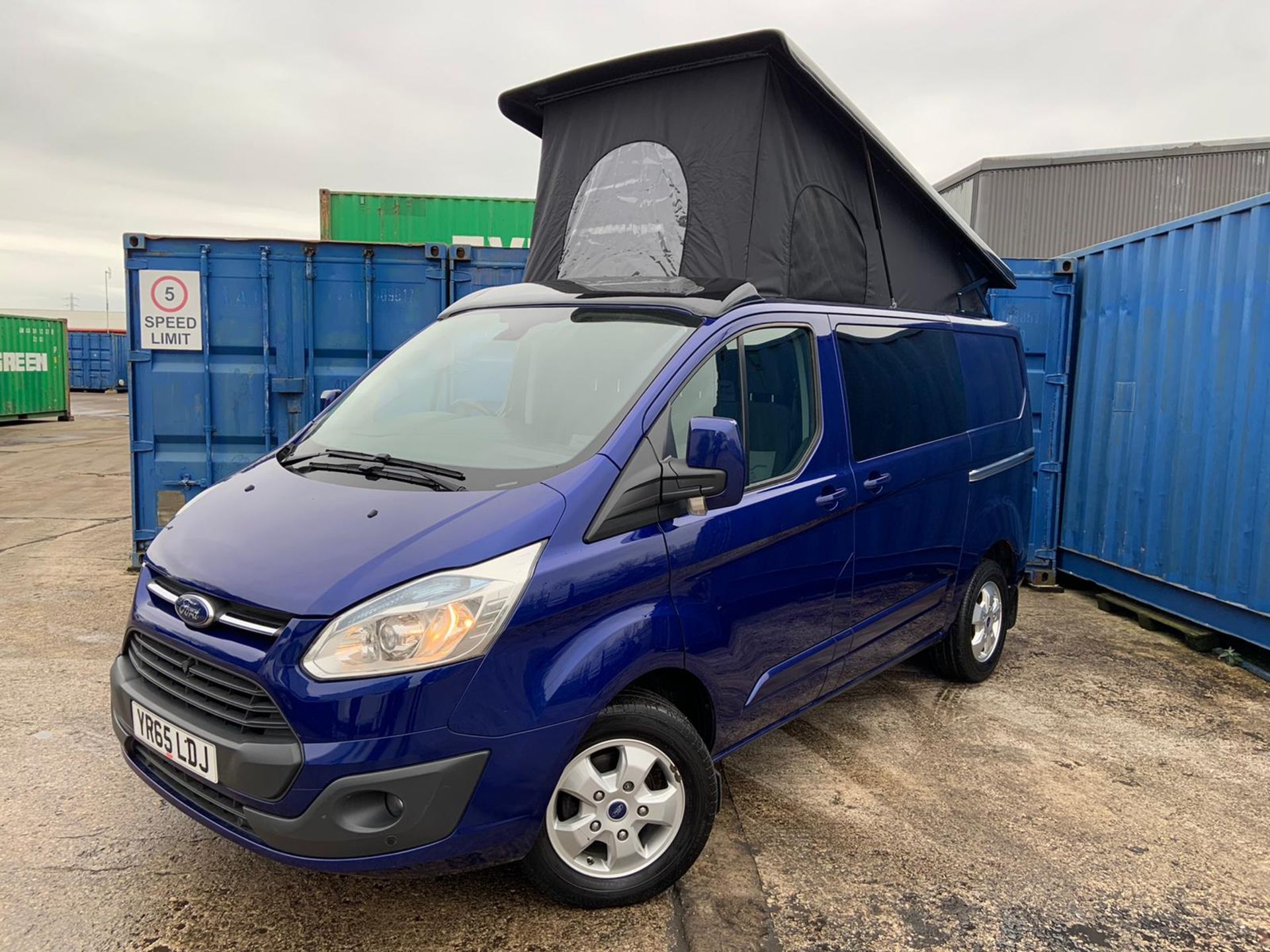 2015/65 REG FORD TRANSIT CUSTOM 290 LTD ECO-TECH 2.2 DIESEL PANEL VAN, SHOWING 1 FORMER KEEPER - Image 3 of 16