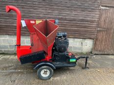 BEARCAT 71020 TOWABLE WOOD CHIPPER, REAR DISCHARGE SHOOT, ROAD TOWABLE *PLUS VAT*