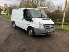 2009/58 REG FORD TRANSIT 85 T260M FWD 2.2 DIESEL WHITE PANEL VAN, SHOWING 0 FORMER KEEPERS *PLUS VAT