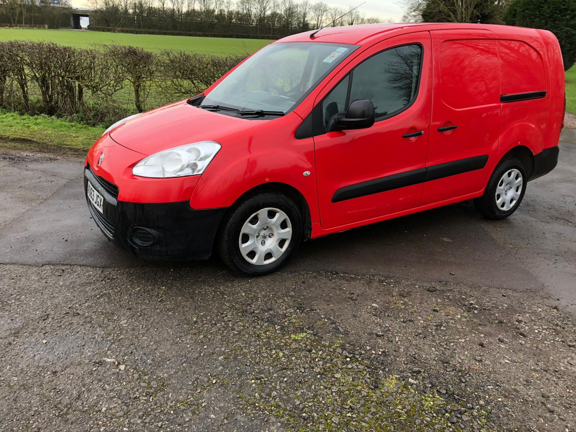 2014/63 REG PEUGEOT PARTNER 750 S L2 HDI 1.6 DIESEL PANEL VAN, SHOWING 0 FORMER KEEPERS *PLUS VAT* - Image 3 of 11