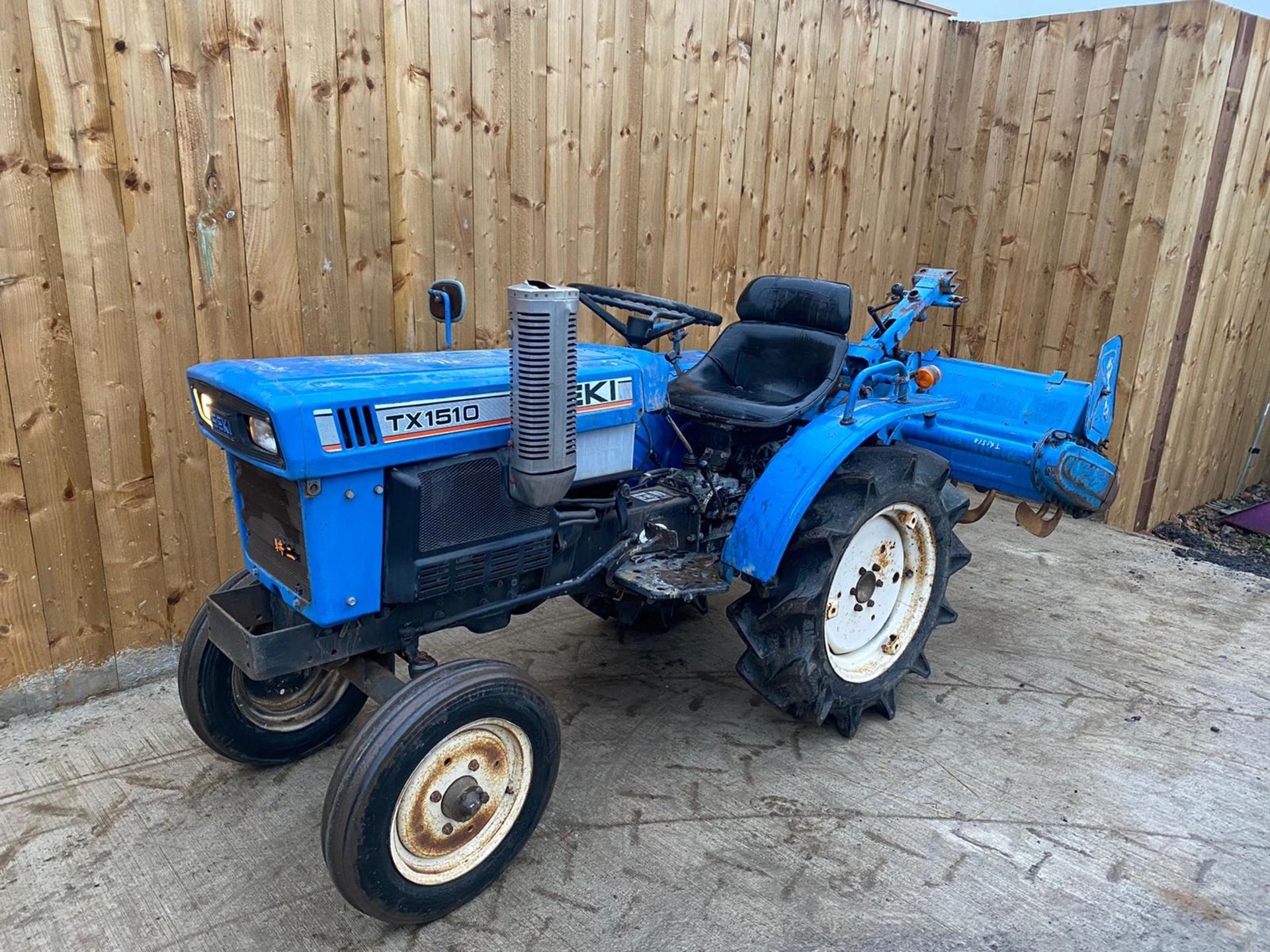 ISEKI TX1510 COMPACT TRACTOR & ROTAVATOR *PLUS VAT* - Image 4 of 6