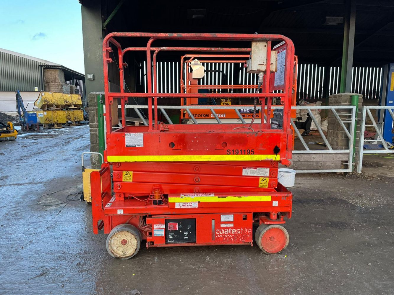 SNORKEL S1930E ELECTRIC SCISSOR LIFT, COUNTAX C600H MOWER, MINI DIGGER,9CT GOLD CUBAN LINK BRACELET, YAMAHA R6 BIKE & MORE Ends TUESDAY FROM 7PM