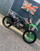 Kawasaki kxf 250 2010 Matt Addison graphics Akrapovic exhaust Pro carbon tank Pro circuit casing