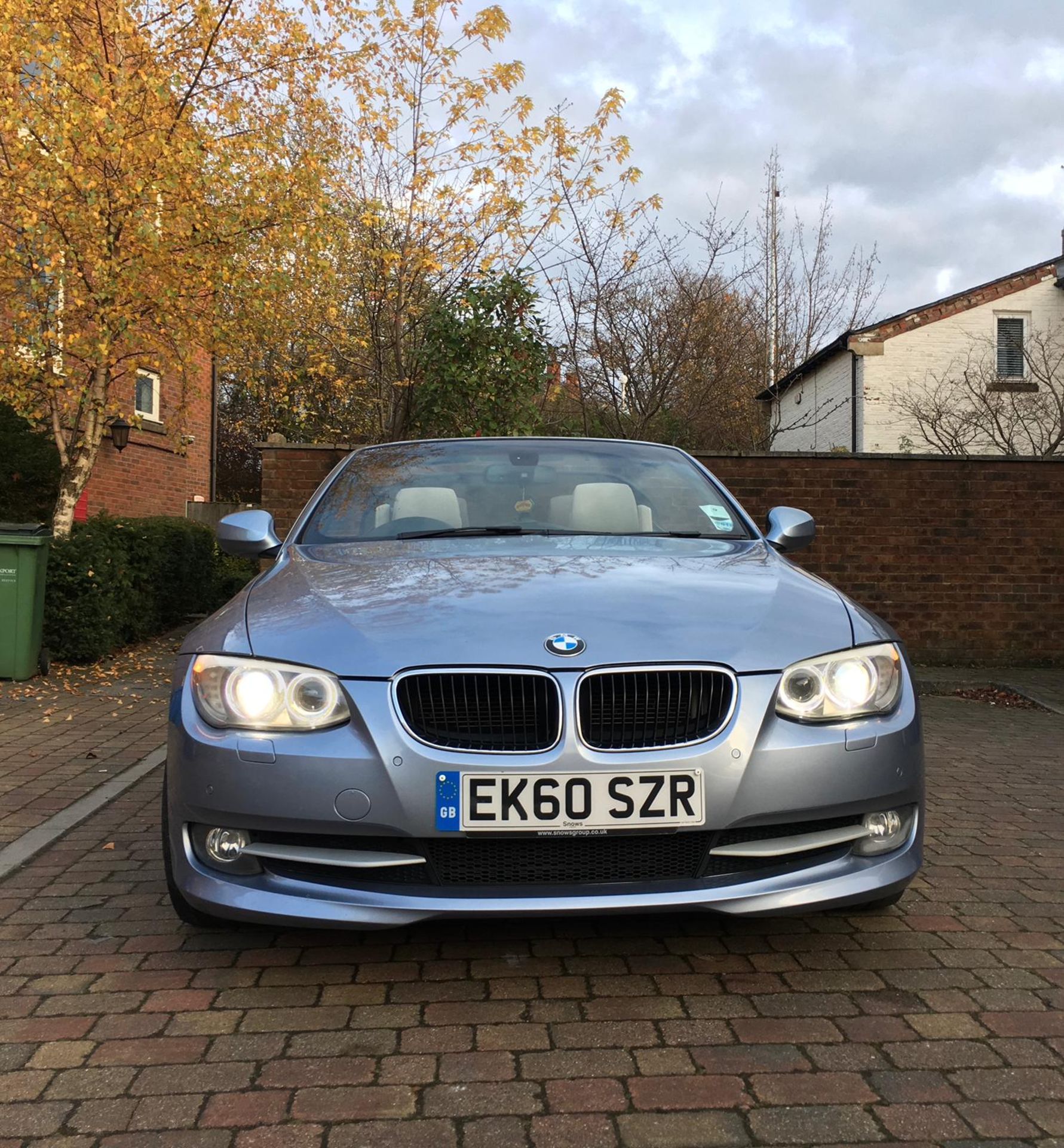 2010/60 REG BMW 320D SE AUTO 181 2.0 DIESEL BLUE CONVERTIBLE, SHOWING 3 FORMER KEEPERS *NO VAT* - Image 2 of 16