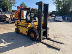 1994 CAT 5 TON DIESEL FORKLIFT, JUST HAD NEW VERY LOW HOUR ENGINE FITTED WHICH RUNS VERY WELL