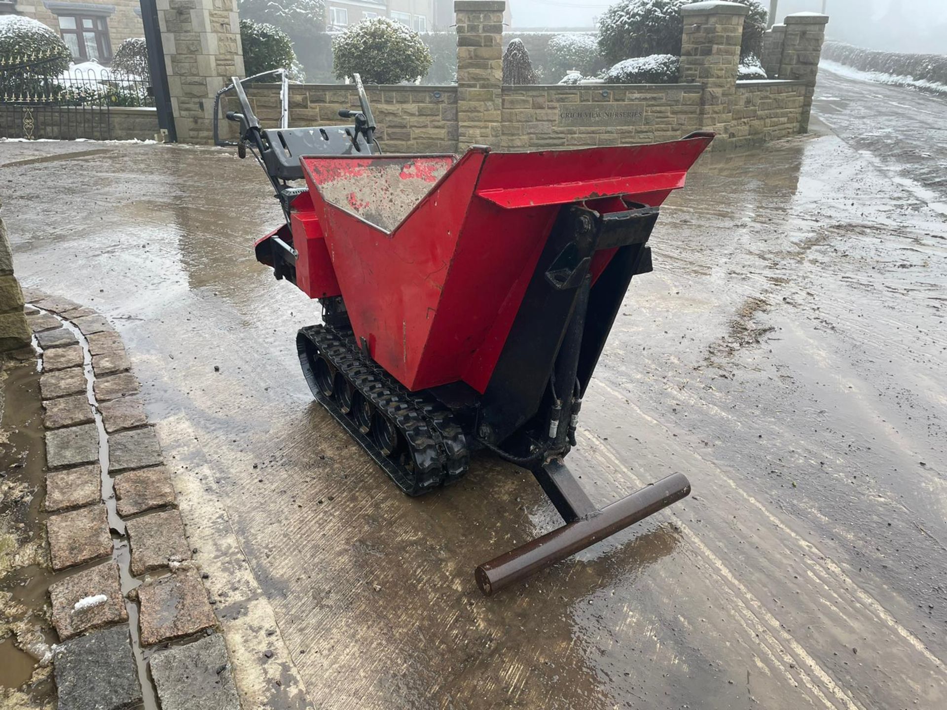 HONDA HP500H TRACKED DUMPER, RUNS AND DRIVES *NO VAT* - Image 4 of 5