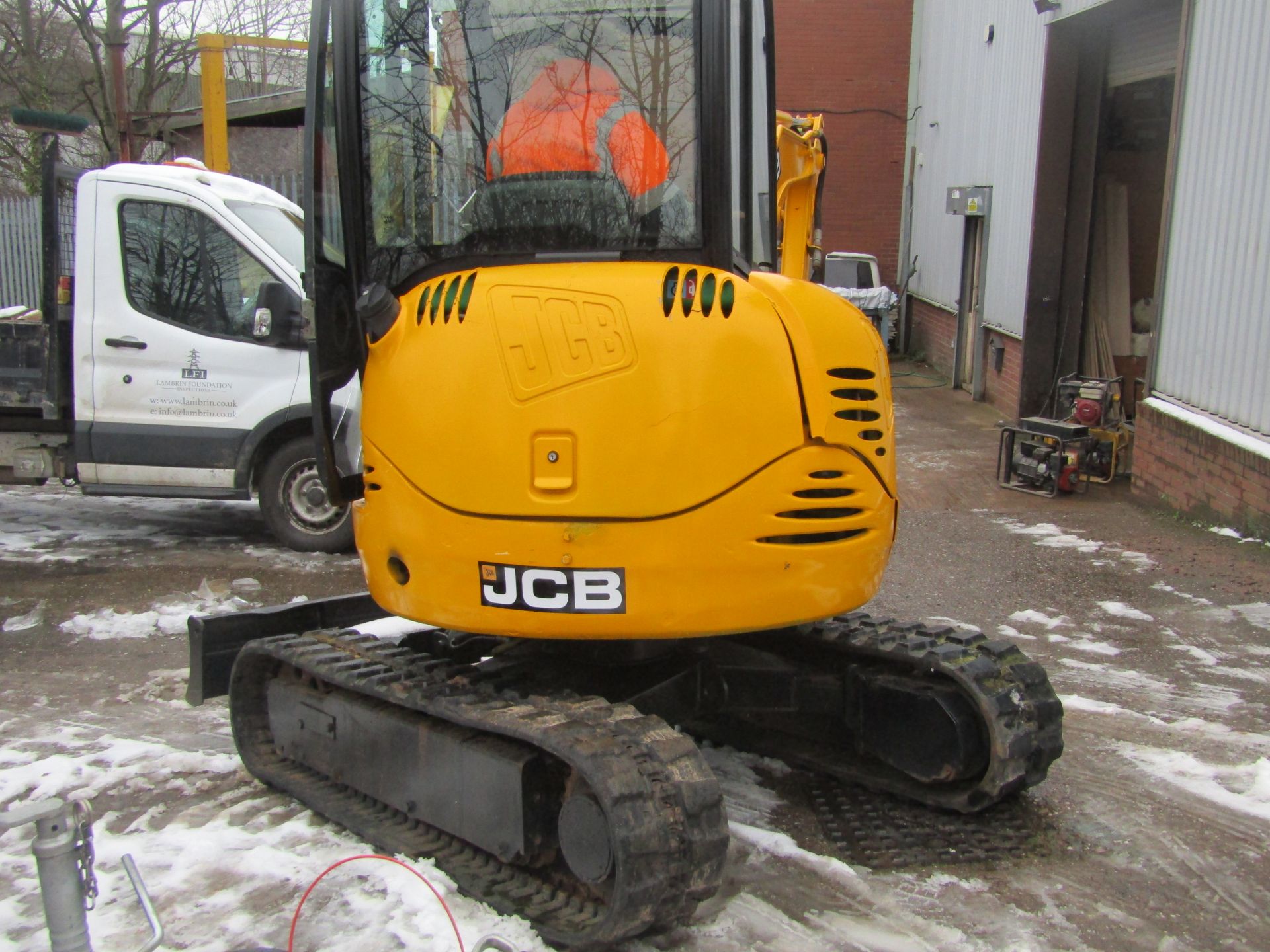 JCB 8025 TRACKED DIGGER / EXCAVATOR, SERIAL NUMBER 1226529, ZERO TAIL SWING, YEAR 2008 *PLUS VAT* - Image 7 of 10