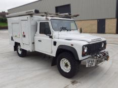 2015/65 REG LAND ROVER DEFENDER 130 TD 2.2 DIESEL EXPEDITION VAN, SHOWING 0 FORMER KEEPERS *PLUS VAT